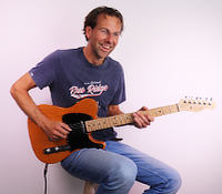 Klaus Crow - Guitarhabits.com